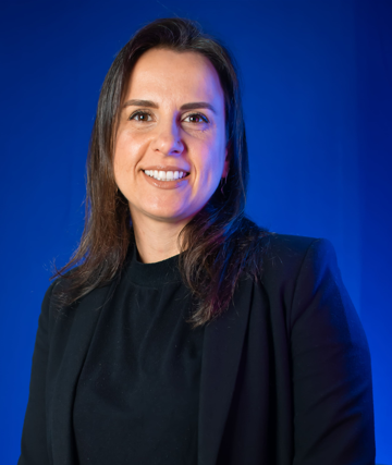 Flávia Merlo apresenta o Workshop AMIG: Maestria em dados e performance para a Copa do Mundo para a AMIG